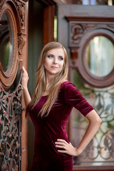 27 Years Old Russian Caring Woman For Marriage Aleksandra From Kiev