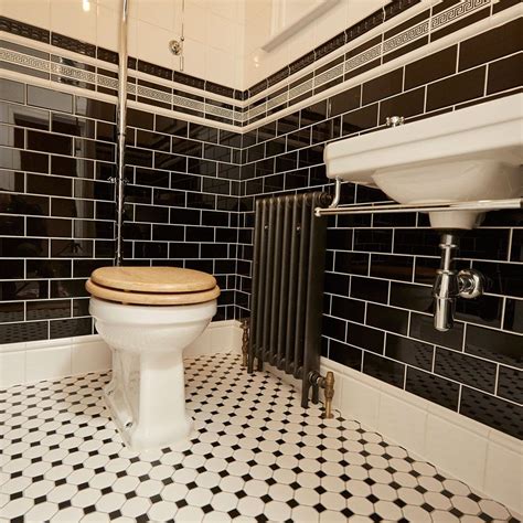 Here are our 25 simple and best tiles for bathroom with here we see a traditional farmhouse style bathroom with a modern twist that is simple and practical this classic shade creates a sense of tranquillity and is popular colours for sprucing up a bathroom. Traditional & Classic Bathroom Tile Ideas | Classic ...