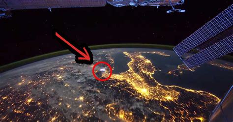 This Extraordinary Footage From Space Is A Rare Sight Earth At Night