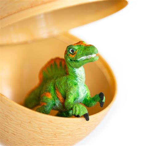 Dino Dana Baby Spinosaurus Dinosaur Toys Safari Ltd®