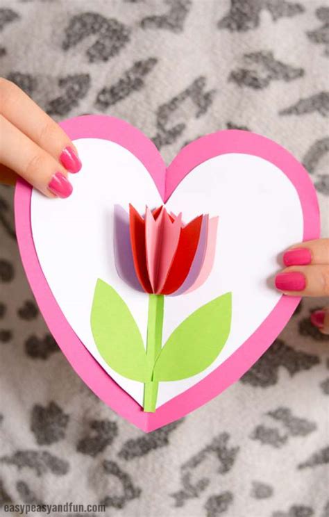 16 idées de cartes de vœux à fabriquer soi même pour la fête des mères guide astuces