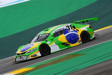 Click here for the latest stock car news, features, photos, videos and more from motorsport.com's team of international correspondents. Stock Car - Piscar de olhos define pole position em ...
