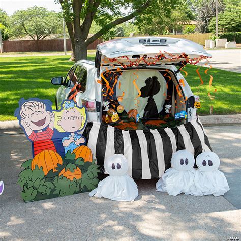 Peanuts Great Pumpkin Trunk Or Treat Grand Decorating Kit Oriental