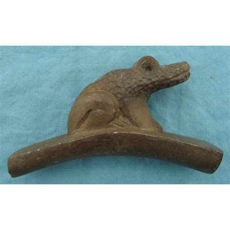 Hopewell Indian Frog Effigy Pipe