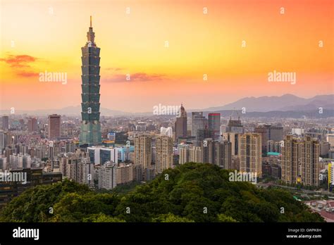 Taipei Taiwan City Skyline At Twilight Stock Photo Alamy