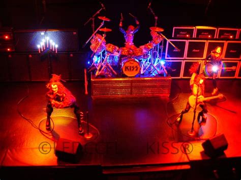 Kiss Alive The Stage Touring Alive Action Figures