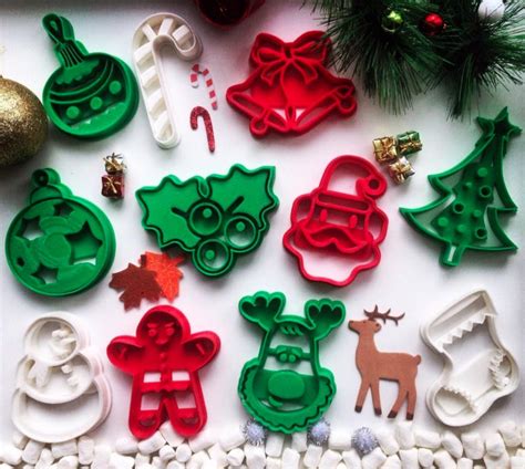 Buy chrismas cookie cutters from cookie cutter store and bake some perfectly shaped tasty cookies this christmas. Weekly Roundup: Ten 3D Printable Christmas Cookie Cutters ...