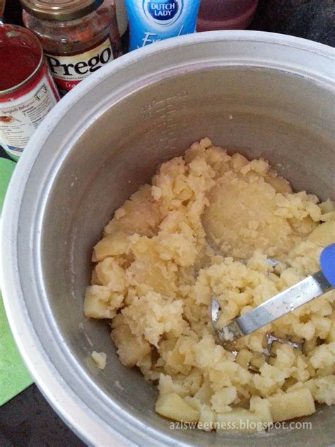 Resepi ini diambil dari chef marco pierre white chef terkemuka british dan sangat dihormati. Demi Azi Nur: RESEPI: SHEPHERD PIE *ngelat!