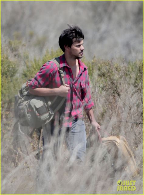 Taylor Lautner Goes Shirtless For Run The Tide Beach Scenes Photo