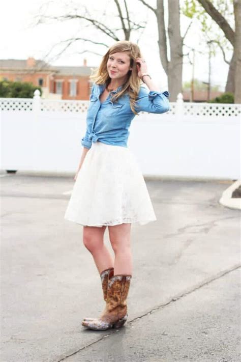 10 Ways To Wear Cowgirl Boots For Fall Page 2 Of 3