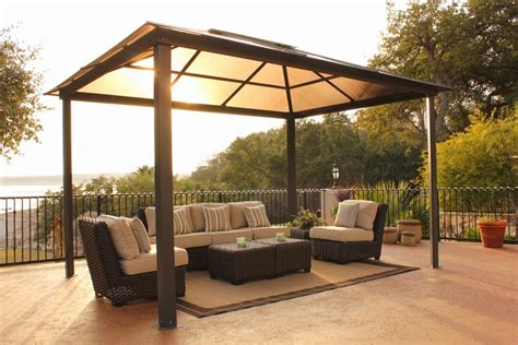 Populer Desain Gazebo 2014
