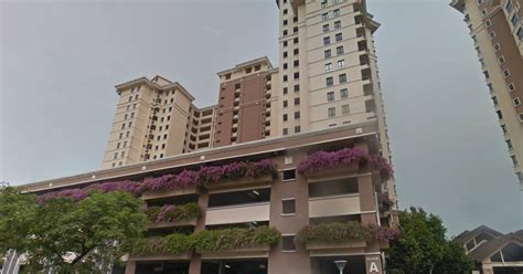 Kota damansara is well connected to all major point of entry and exits from the north south highway, the federal highway, kesas and also the ldp highway. Bank Auction/Lelong: Casa Indah 1@ Kota Damansara