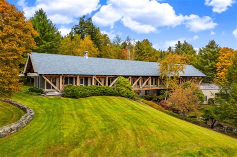 For Sale Covered Bridge Home In Stowe Vermont 175 Million