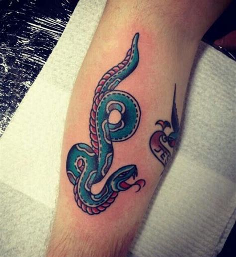 Snakes are some of the most popular images to see in american traditional tattooing as well as in the traditional japanese style. 40 best Traditional Snake Tattoo images on Pinterest ...