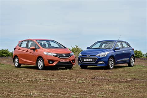 Find below the detailed car comparison of honda city and honda jazz, based on price, specifications, & other features. New Honda Jazz vs Hyundai i20: Specifications comparison ...