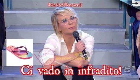 892 risultati per maria de filippi. Maria De Filippi al mare sfoggia un fisico prestante! Ecco ...
