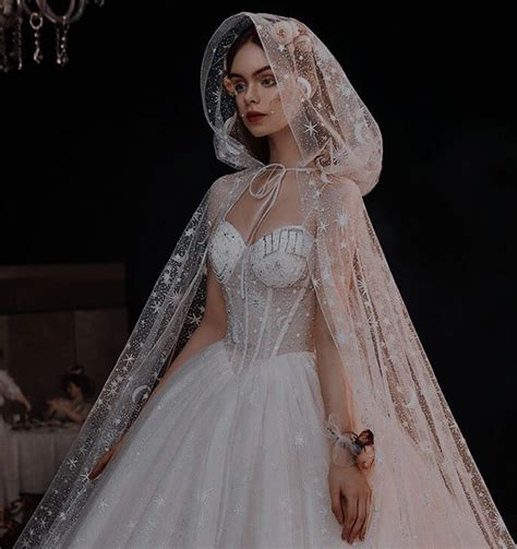 Pin By Hibasaesthetic On Lit Acotar Wedding Gowns Fairytale Dress