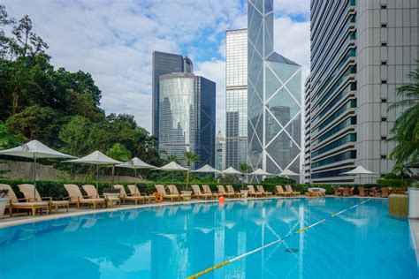 Island Shangri La Hong Kong Hotel Review And How To Book Vip La Jolla Mom