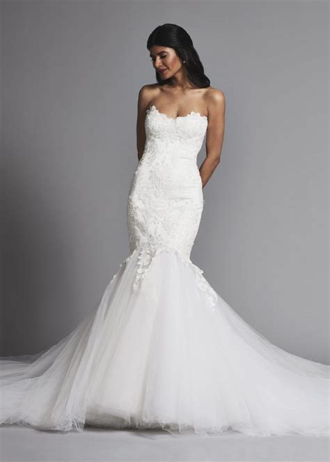 Romantic Lace Mermaid Wedding Dress With Full Tulle Skirt By Pnina