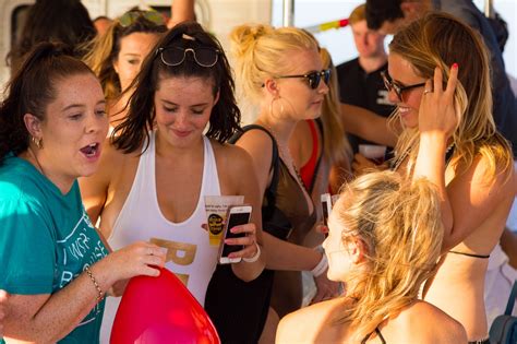 Barcelona Boat Party All You Need To Know Before You Go