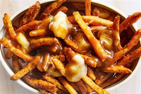 This Quick Poutine Recipe Is The Ultimate Comfort Food