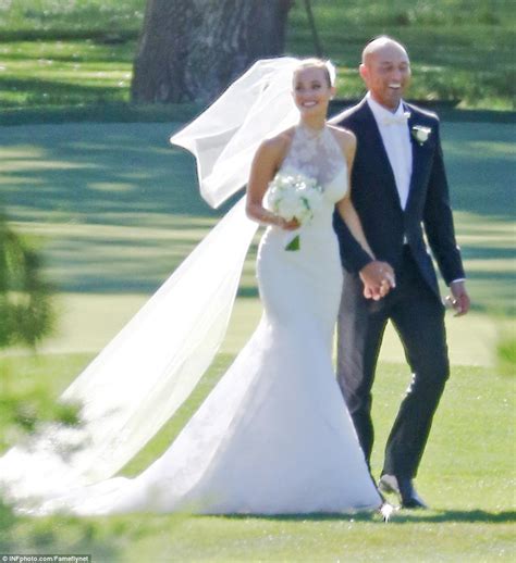 Yankees Icon Derek Jeter And Model Hannah Davis Marry In California