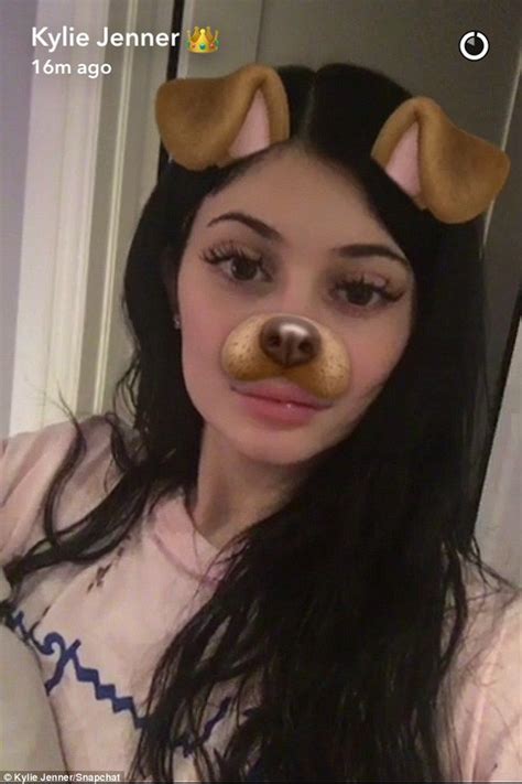 Kylie Jenner Poses With Bestie In Hello Kitty Snapchat Filter Kylie
