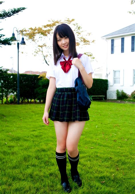 Japanese School Girl Leak Pussy