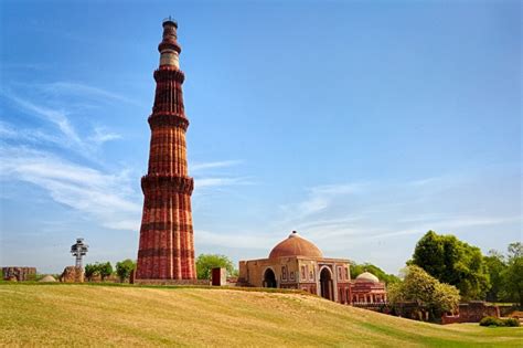 Top 10 Historical Monuments Of India
