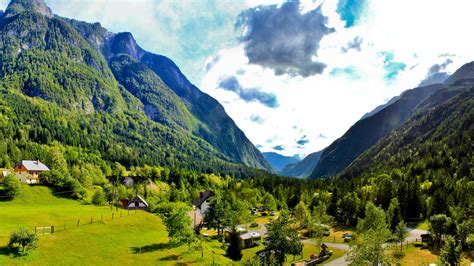 Download Wallpaper 1920x1080 Slovenia Mountains Sky Lodges Green