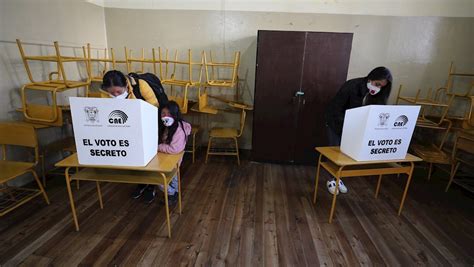 Inician Elecciones Presidenciales Y Legislativas En Ecuador N