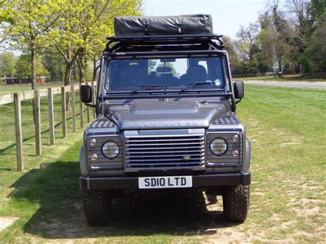 Land Rover Defender 110 Station Wagon Roof Rack Roll Cage Mount