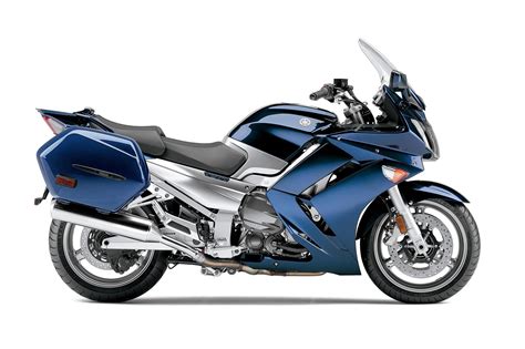 Does the new fjr have what it takes to compete with the bmw r1200rt and kawasaki concours? Minor Updates for the 2013 Yamaha FJR1300A - Asphalt & Rubber