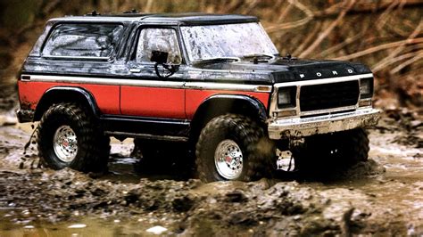 Mudding With The 1979 Ford Bronco Traxxas Youtube