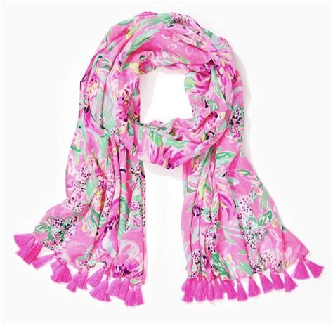 Lilly Pulitzer Resort Scarf Scarf Lilly Pulitzer Square Silk Scarf