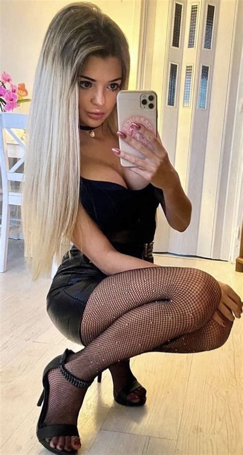 Pin On Hot Sexy Babes Fishnet Stockings
