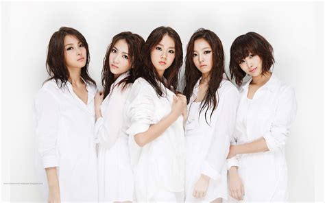 wallpaper collection for your computer and mobile phones new kara wallpapers asian girls band