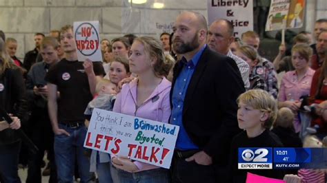 Utah Polygamists Protest Proposed Law Kutv