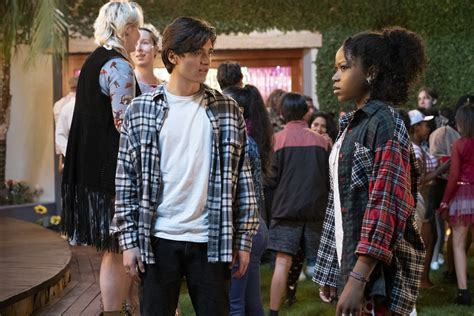Photo De Riele Downs Darby And The Dead Photo Riele Downs Asher Angel Photo 1 Sur 17