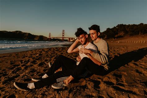 Baker Beach Engagement Session In San Francisco Tida Svy