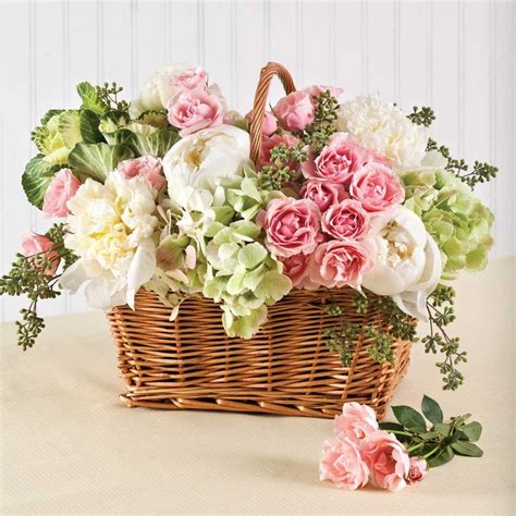 Southern Lady Magazine Basket Flower Arrangements Spring Floral