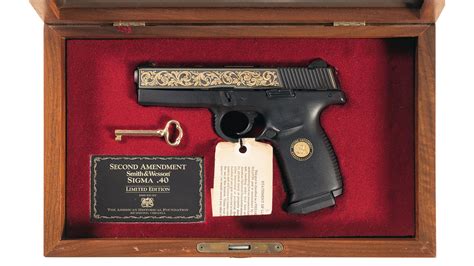 Sandw Sigma Sw40f 2nd Amendment Commemorative Pistol Wcase Rock
