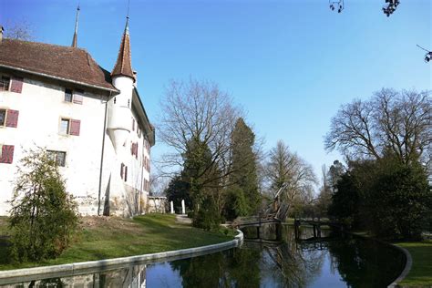 Fra wikipedia, den gratis encyklopædi. Schloss Landshut Utzenstorf | Wasserschloss Landshut Utzenst… | Flickr