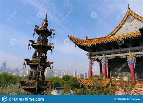 Tulou Temple Of Beishan Mountain Yongxing Temple In Xining Qinghai