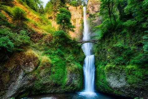 The 25 Most Beautiful Waterfalls In North America Huffpost