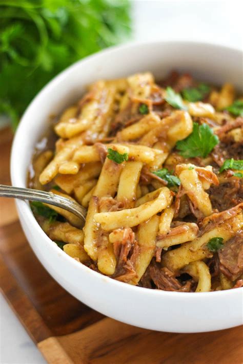 Easy Slow Cooker Beef And Noodles Recipe Beef And Noodles Beef