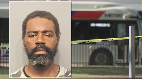 Houston Police Charge 47 Year Old Man Talmadge Blount Accused Of Assaulting 2 Metro Police