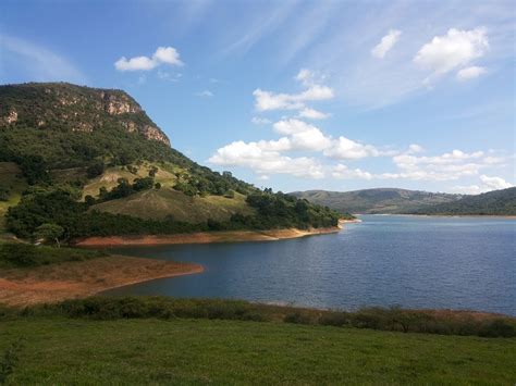 Faz parte da região geográfica imediata de rio claro que, por sua vez, integra a região geográfica intermediária de. CARMO DO RIO CLARO - MG TURISMO - YouTube