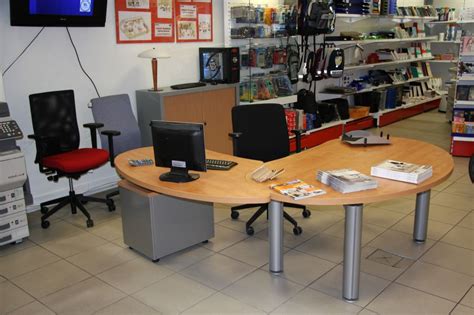 Équipez au meilleur prix vos bureaux et découvrez notre sélection de mobilier de bureau, de fauteuil de bureau et de chaise.organisez efficacement vos locaux avec top office : A VICHY : PAPETERIE CALIPAGE - FOURNITURES ET MOBILIER DE ...