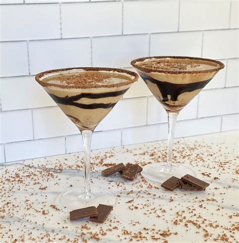Chocolate Martini With 5 Ingredients The Art Of Food And Wine